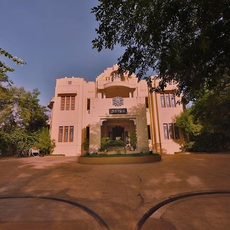 Visalam Chettinad Palace - A Cgh Earth Experience Kānādukāttān Exterior foto