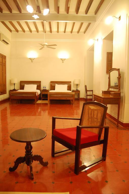 Visalam Chettinad Palace - A Cgh Earth Experience Kānādukāttān Quarto foto