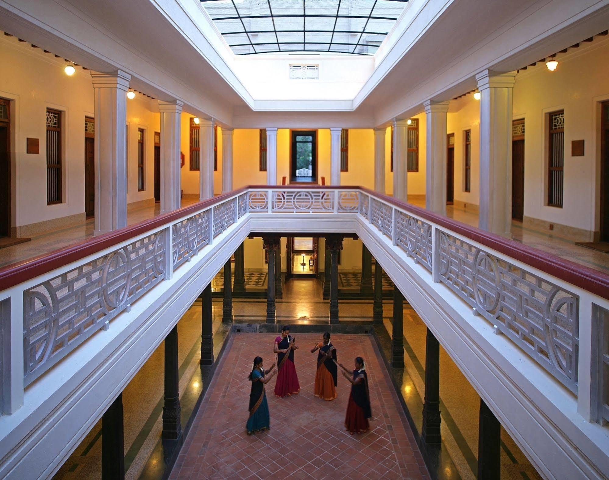Visalam Chettinad Palace - A Cgh Earth Experience Kānādukāttān Exterior foto